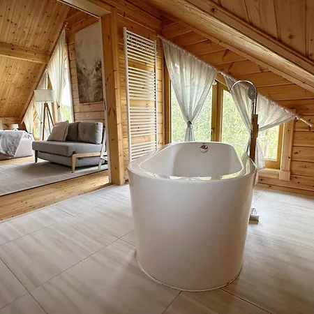 Nikol * Татранска Ломница