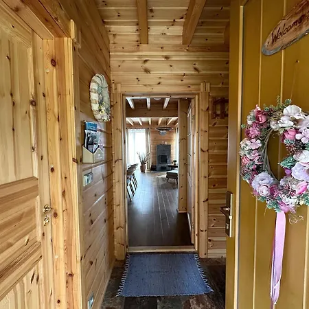Nikol Chalet