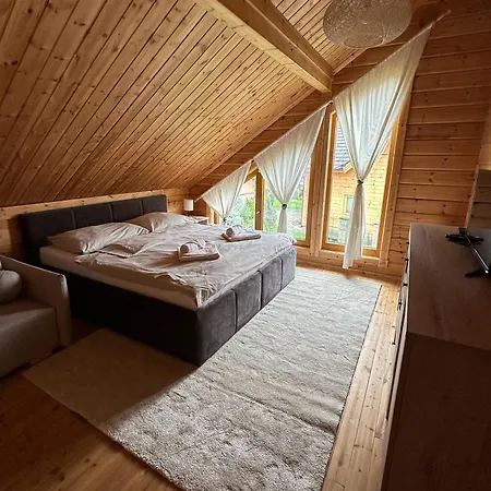 Nikol Chalet