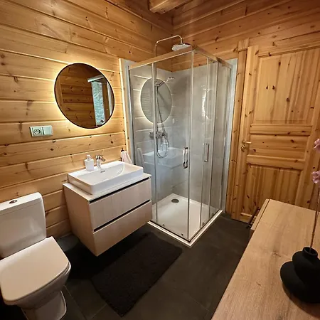 בקתה Nikol טטרנסקה לומניקה